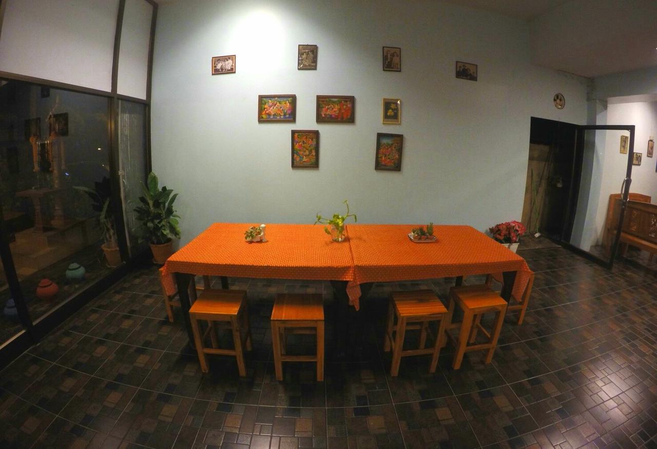 My Home Hostel Sukhothai Mueang Kao Bagian luar foto