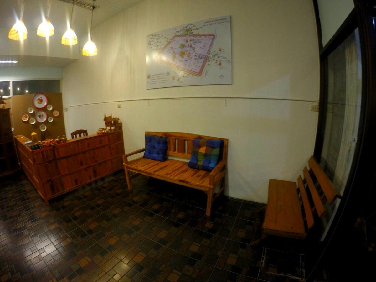 My Home Hostel Sukhothai Mueang Kao Bagian luar foto